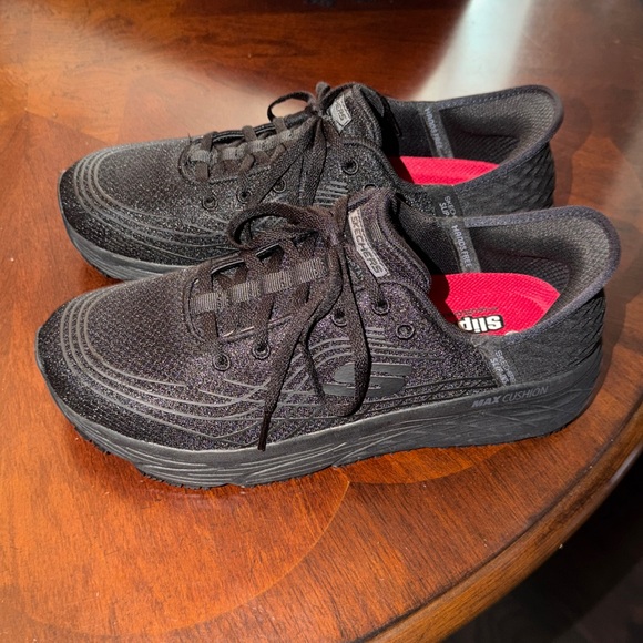 Skechers Womens cushioned slip resistant black Sneakers size 10 medium width - Picture 3 of 7